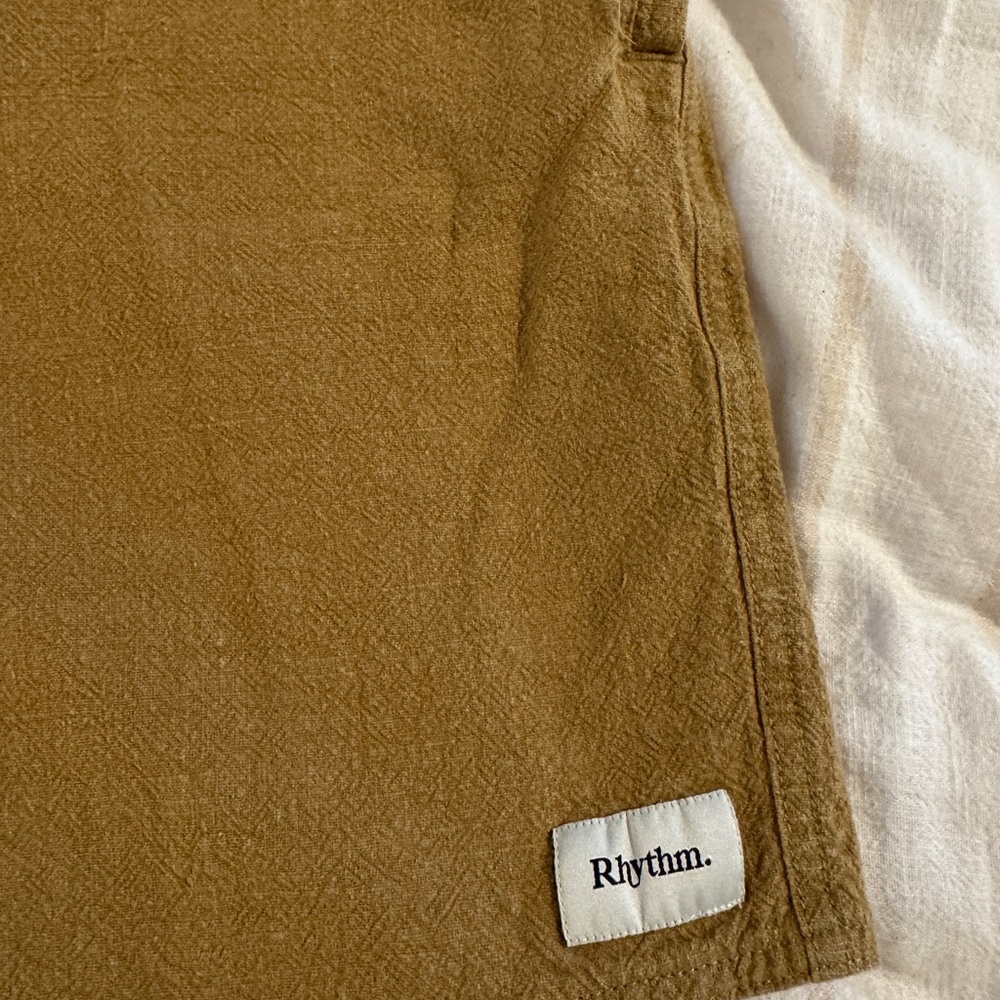 Rhythm Textured Linen Shorts - Picture 5 of 5
